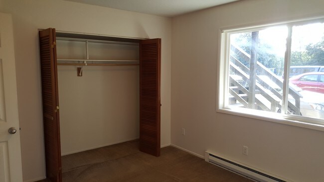 Photo - Ashley Court Apartments