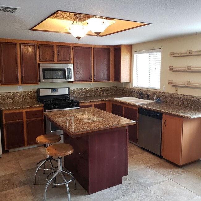 Photo - Beautiful home for rent in Jurupa Valley