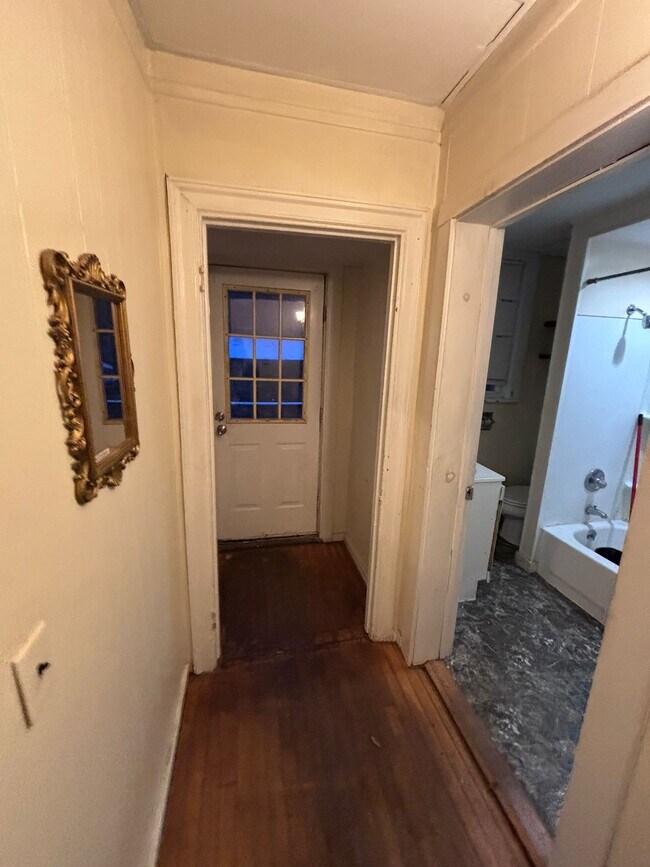 Photo - 9 Urquhart St