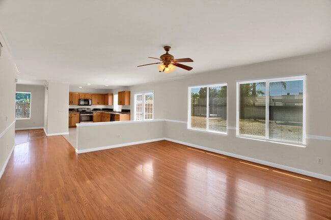 Photo - 23207 Cannery Rd