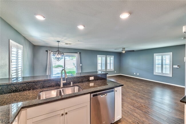 Photo - 2924 Tranquil Brook Ave