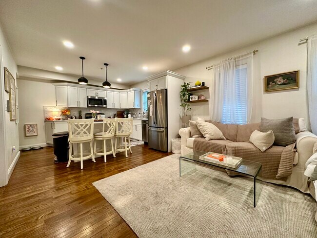 Photo - 21 Bellevue St Unit 1A