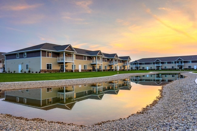 Building Photo - Knots Landing Rental