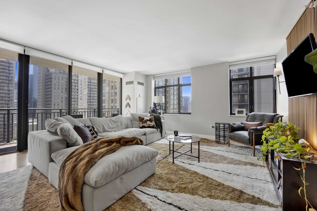Photo - 630 N State St Unit 2208