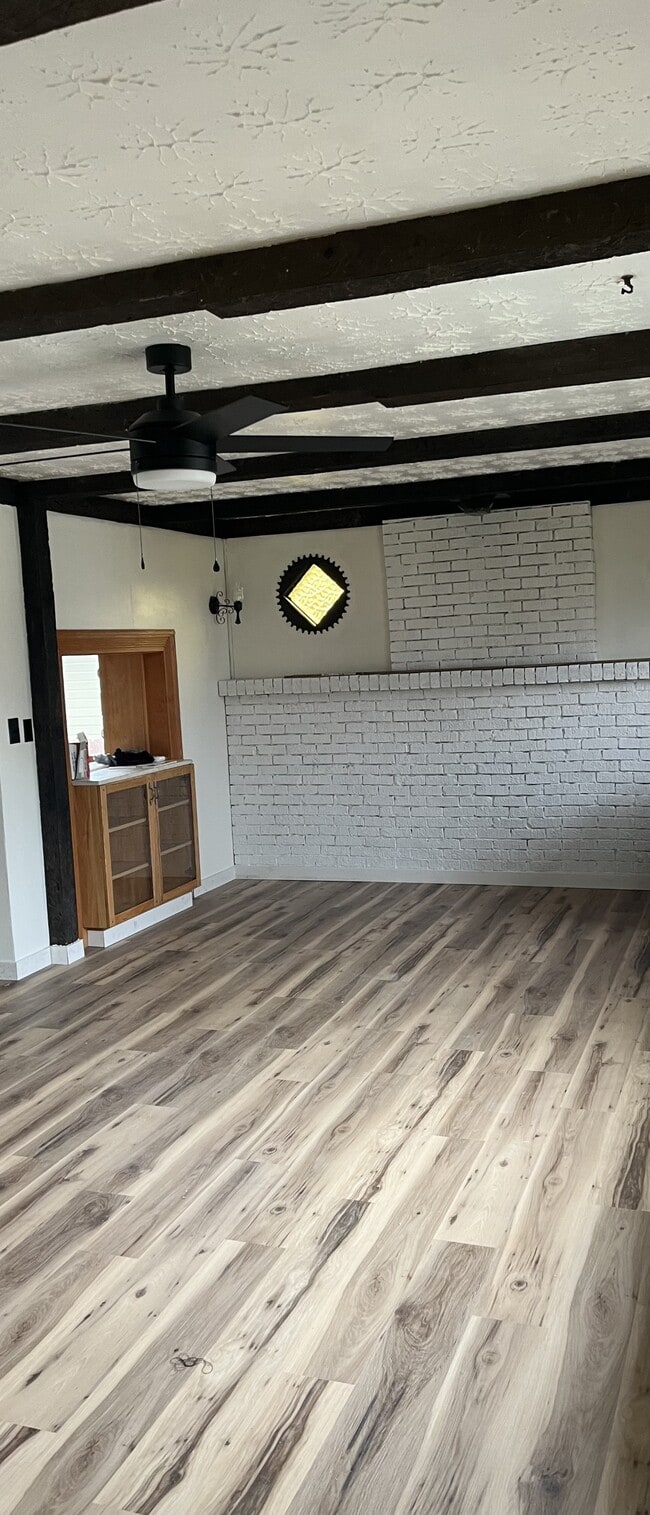 Photo - 4909 W Alamosa St