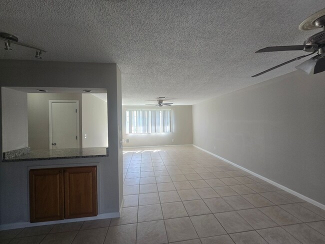 Photo - Condo for rent