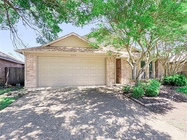 Photo - 2710 Laurel Oaks Dr House