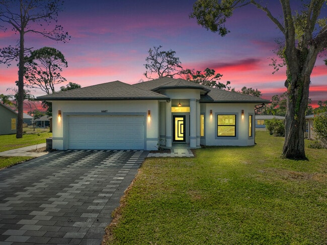 Building Photo - 6607 Deland Ave