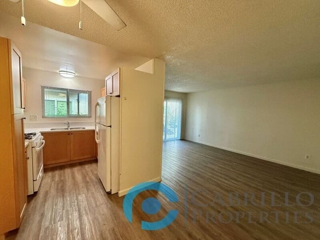 Photo - 4044 Wabash Ave Unit #2