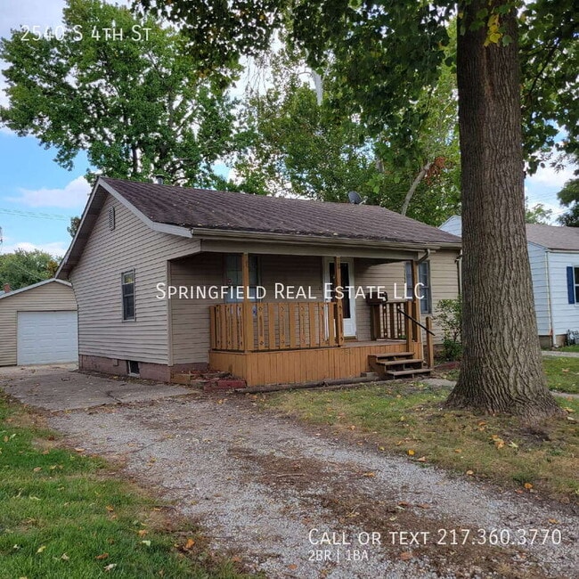 Building Photo - 2540 S 4th St