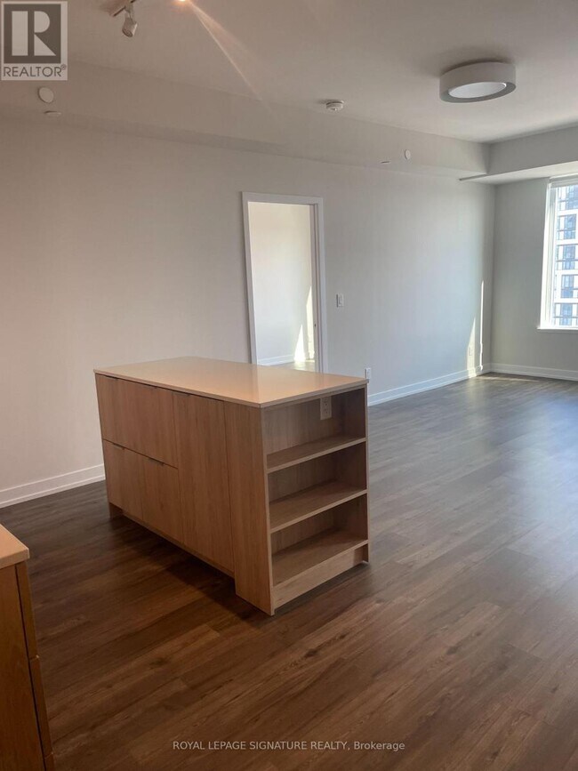 Photo - 25 Nicholas Ave Unit 1305