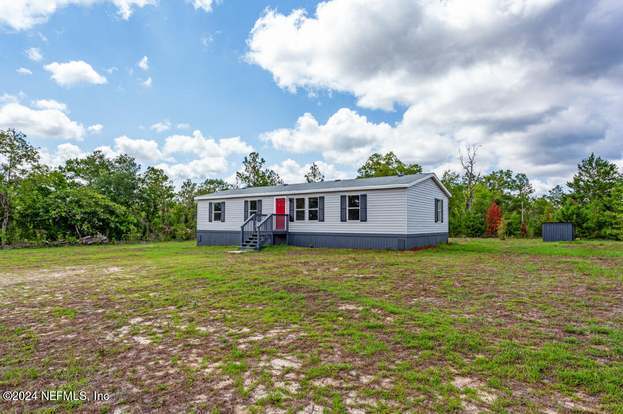 Photo - 207 Himalayan St