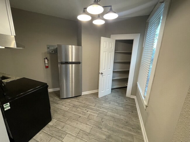 Photo - 204 E Dewey Pl Unit 5