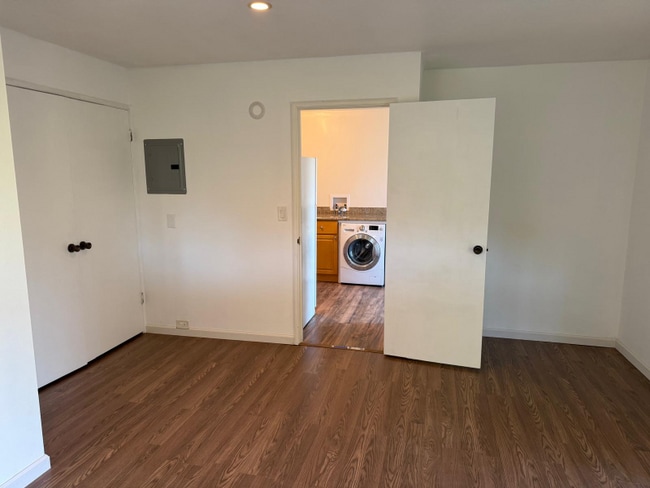 Photo - 607 Paso Nogal Rd