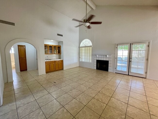 Photo - Mesa Del Sol Home