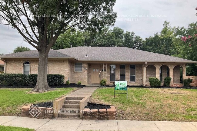 Building Photo - 1506 Mayfield Ave