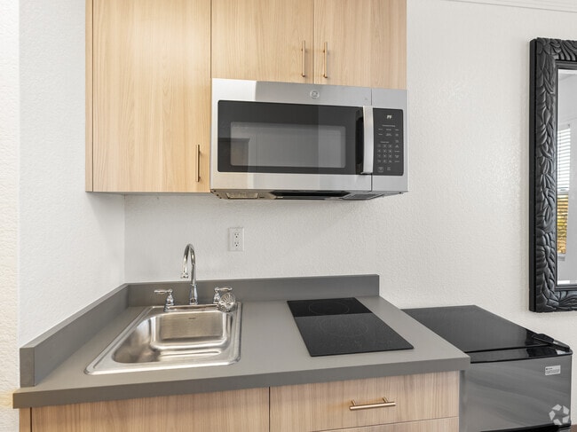 Studio Apartment Home