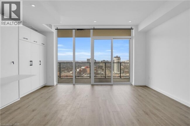 Photo - 741 King St W Unit 1711