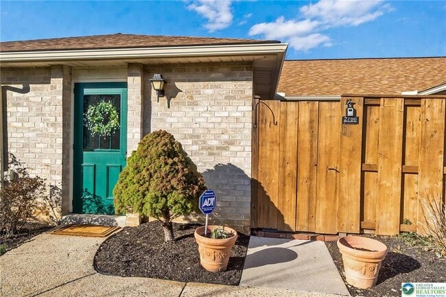 Photo - 2796 Springhaven Pl