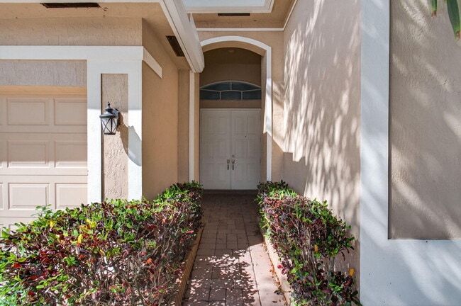 Photo - 7976 Monarch Ct