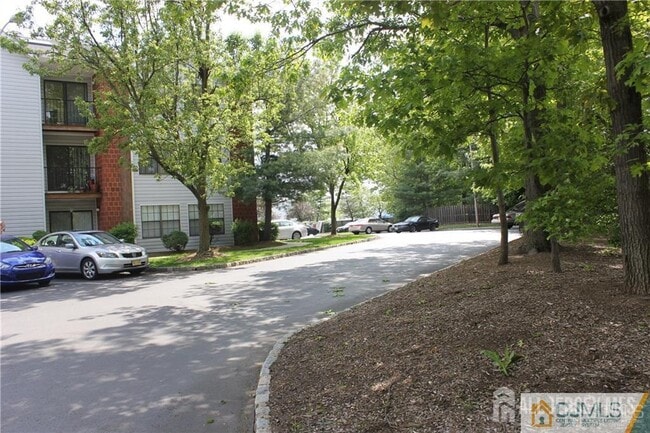 Building Photo - 82 Keystone Ct