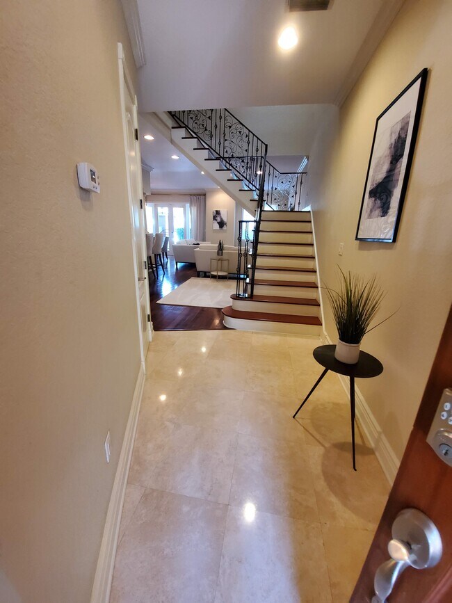 Photo - 4907 Bayshore Blvd