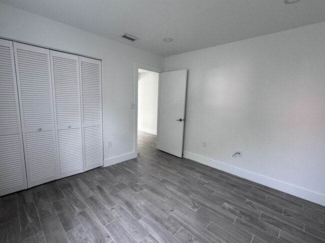 Photo - 5593 NW 102nd Pl