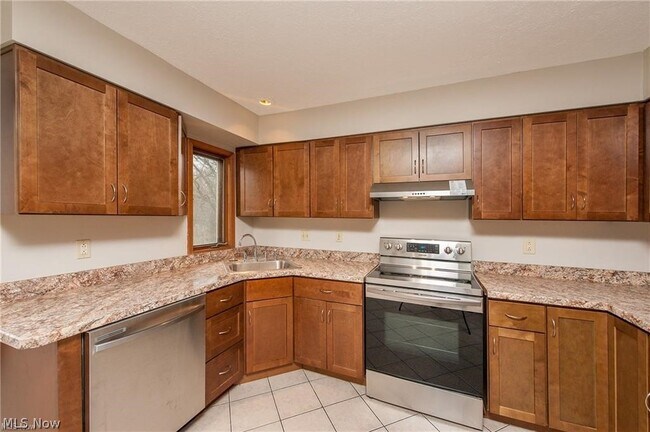 Photo - 28310 Center Ridge Rd