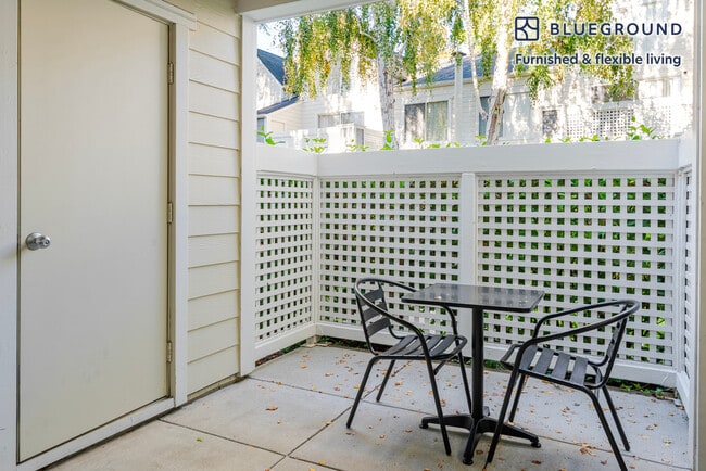 900 Pepper Tree Ln Unit SI FL1-ID2046