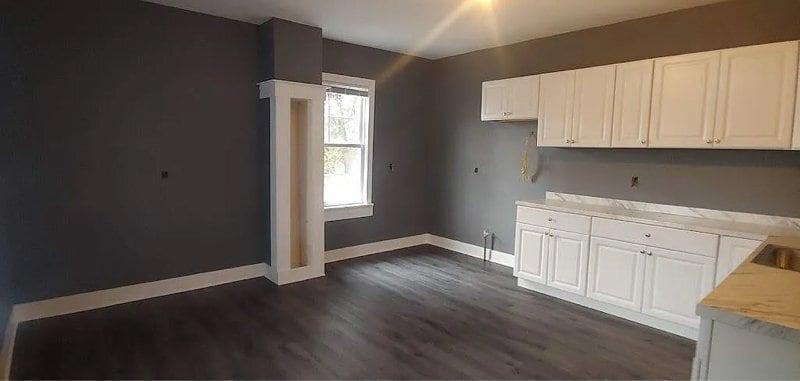 Photo - 2002 14th Lower