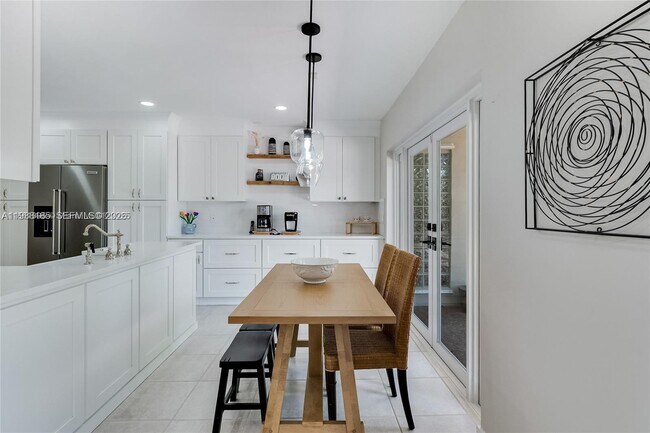 Photo - 2011 NE 211th St