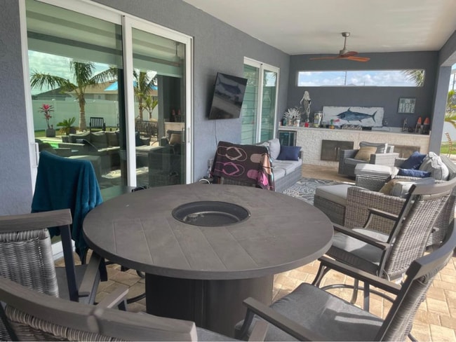 Photo - 1438 Embers Pkwy W