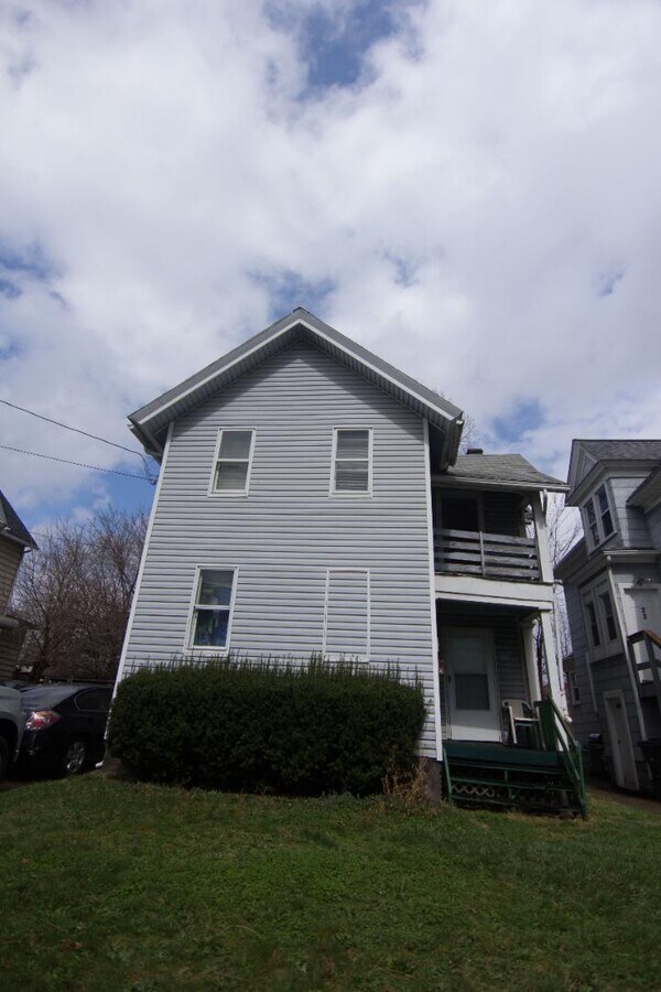 Photo - 543 E Buchtel Ave