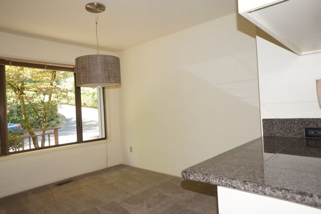 Photo - SW Portland 2 bedroom house for rent