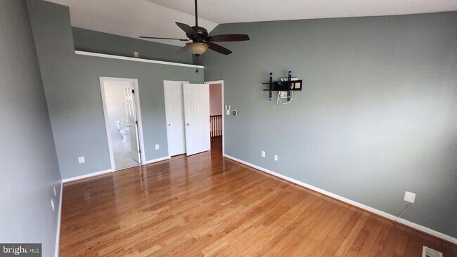 Photo - 13005 Bressler Way