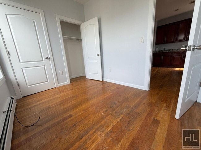 Photo - PACIFIC STREET Unit 3F