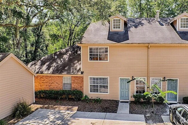 Building Photo - 9707 SW 52 Ln Rental