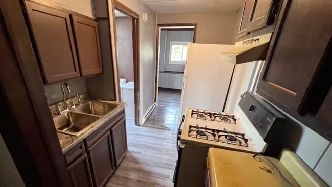Photo - 401 W Marion St Unit 401 West Marion Street- A
