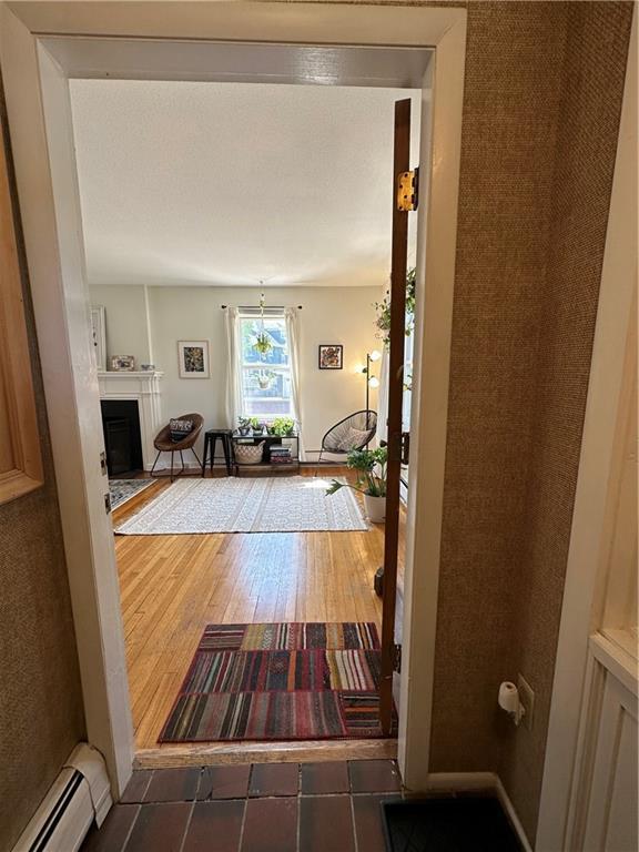 Photo - 542 Angell St