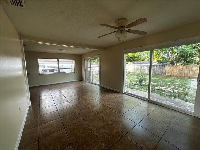 Photo - 708 Bahia Cir