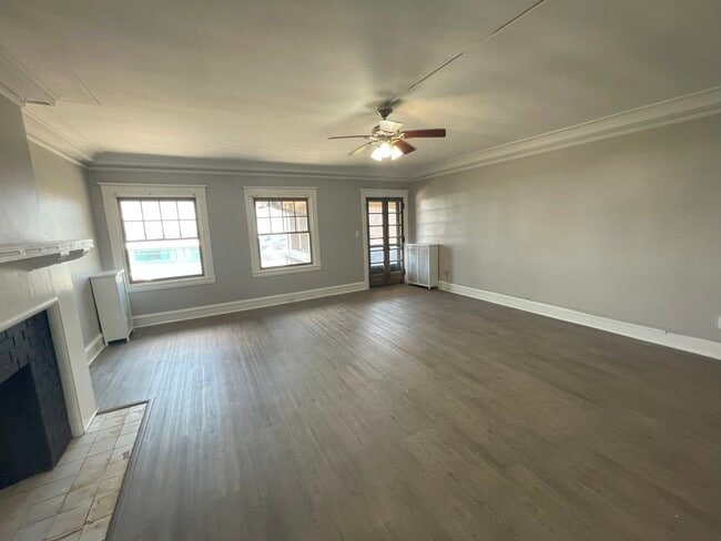Stockbridge Apartments