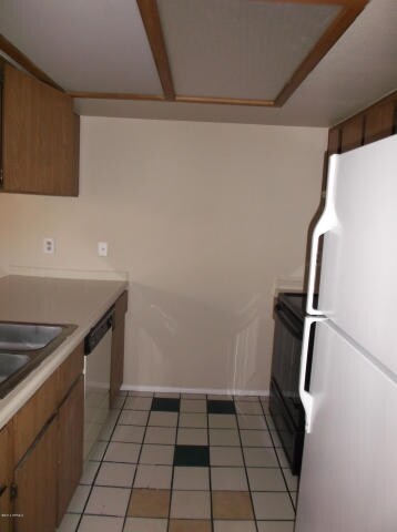 Photo - 1634 Shangri La Rd