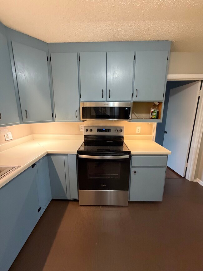 Photo - 2313 Ingleside Dr