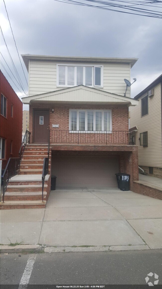 Building Photo - 159 W 21st St Rental