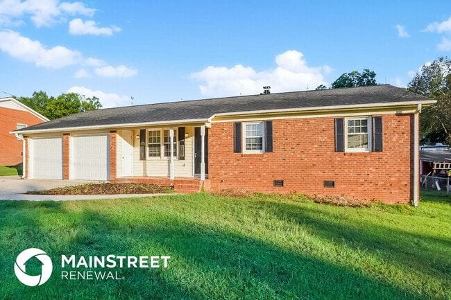 Photo - 2157 Sheffield Dr