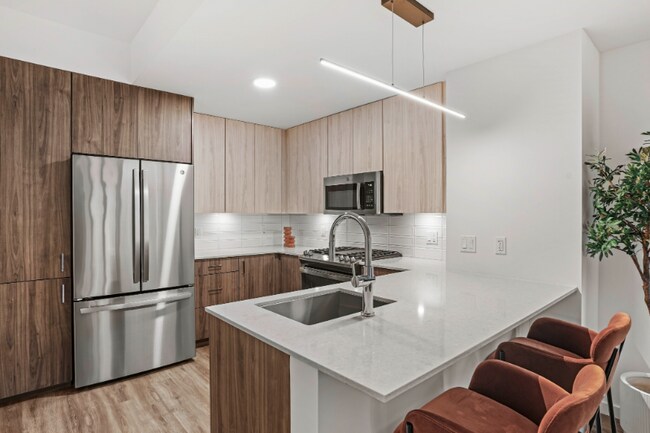 Photo - 155 N Aberdeen St