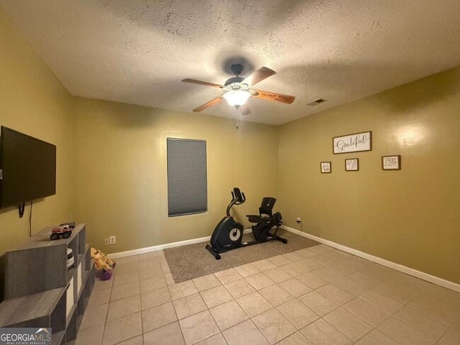 Photo - 619 Olmstead Dr