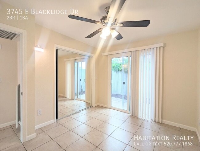 Photo - 3745 E Blacklidge Dr