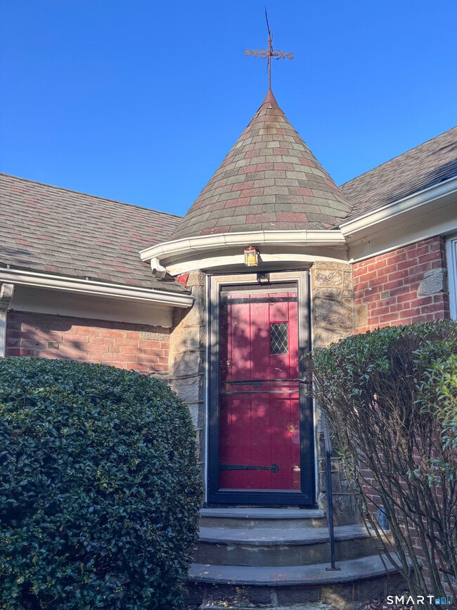 Photo - 755 Stillson Rd