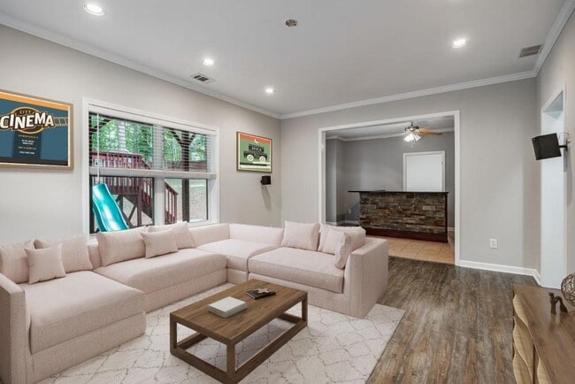 Photo - 3687 Vine Spgs